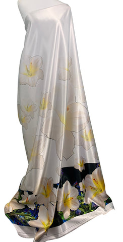 Floral printed on sheen polyester 136